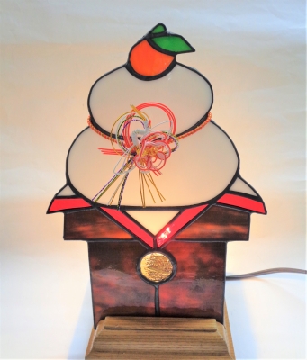 お正月飾り Tさん ステンドグラス教室生徒さん作品 | まりね通信