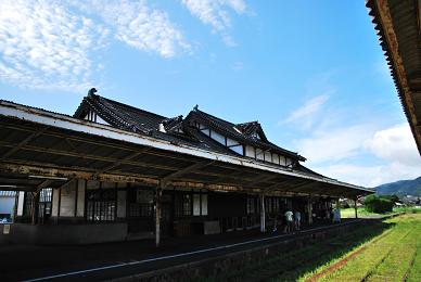 旧大社駅 ホーム内