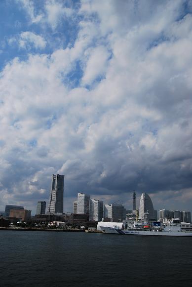 横浜