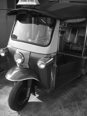 tuktuk