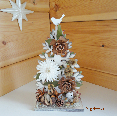whitetree1.jpg