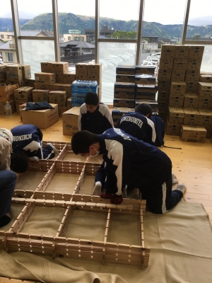 中学生と組手什を組み立てました