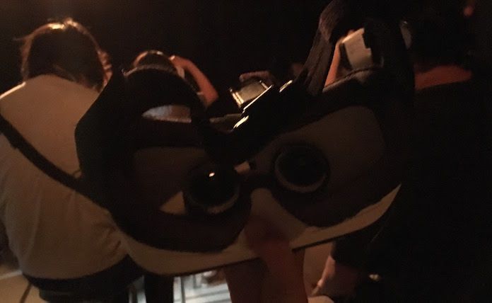 VR