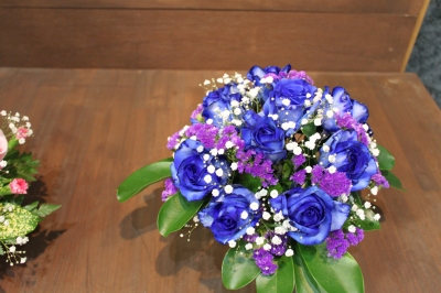 青いバラ ブルーのバラ 花束 アレンジ いわき市 小名浜 花屋 花国湘南台店