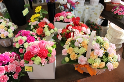 母の日 いわき市 小名浜 花屋 花国湘南台店
