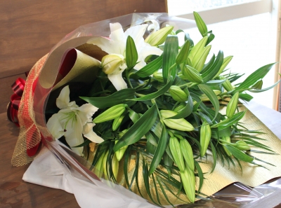 カサブランカ 花束 いわき市 小名浜の花屋 花国湘南台店