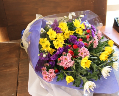 お彼岸セール 切花 安い いわき市小名浜の花屋 花国湘南台店