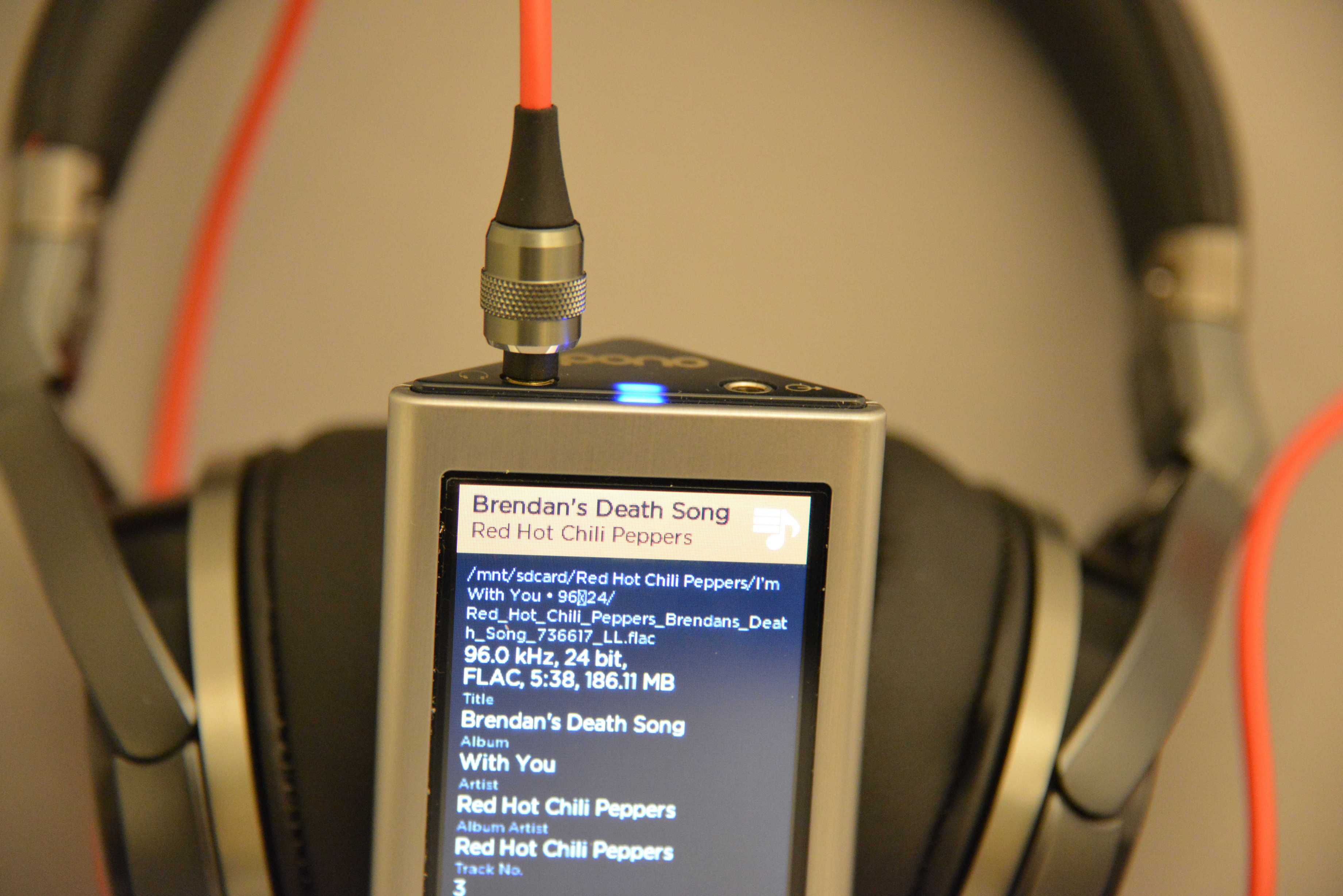 値下げしました】【新品未使用】KENWOOD ワイヤレスヘッドフォン KH-KZ3000