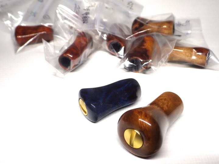 わたらせ樹脂工房 花梨瘤紅白(丸型真円-シマノ用)2個 - リール わたらせ樹脂工房 花梨瘤紅白(丸型真円-シマノ用)2個 - リール