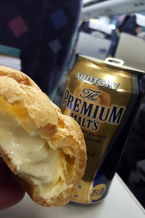 ビールとシュークリーム