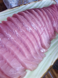 カツオ
