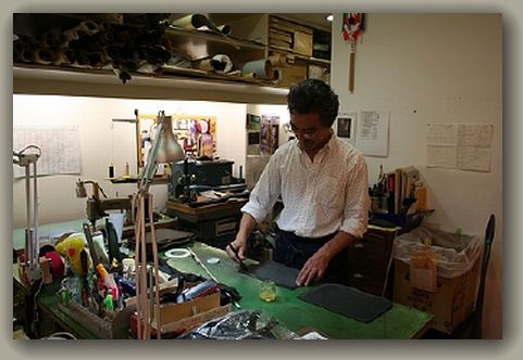 ブッテーロレザースリーブ_職人手作り