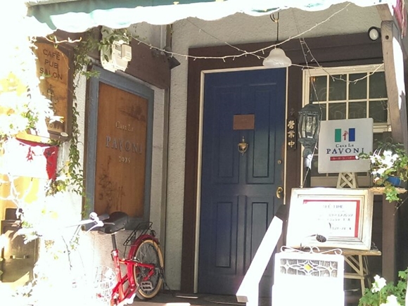 お店外観