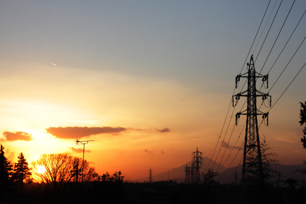 送電線