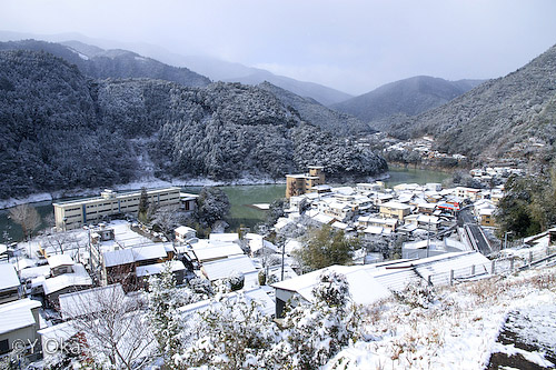 雪化粧の十津川温泉