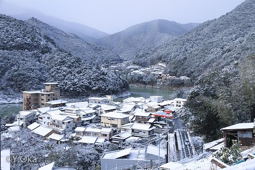 雪化粧の十津川温泉