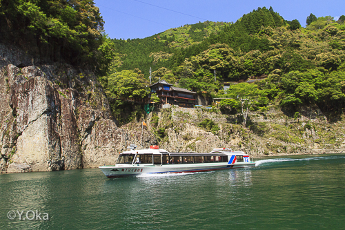 新緑の瀞峡