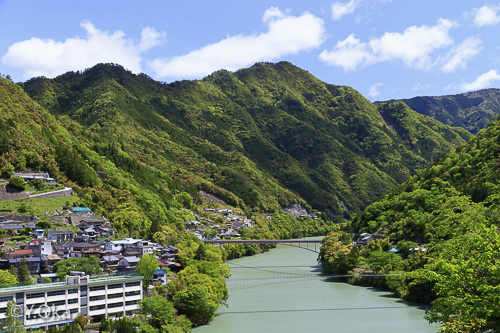 新緑の十津川温泉