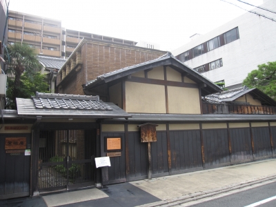 紫織庵外観