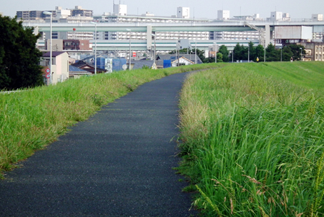 荒川土手 かつての荒川土手 | Genta Shiozawa：塩澤源太のウェブサイト