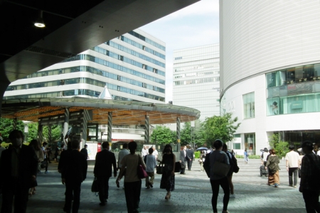 j9073