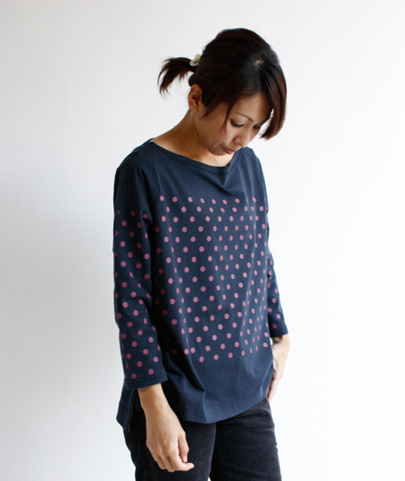 americana_dotprintbneck20.jpg