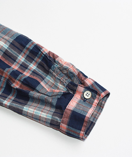 ordinaryfits_workersshcheck05.jpg