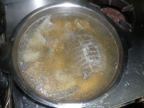 まる鍋