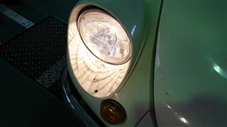 スバル360のヘッドライトチューニング | 車検 奈良市 法華寺モータース