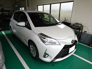 年末、トヨタヴィッツ新車納車 | 車検 奈良市 法華寺モータース