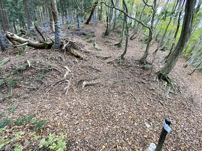 クチクボ峠でありナベクボ峠