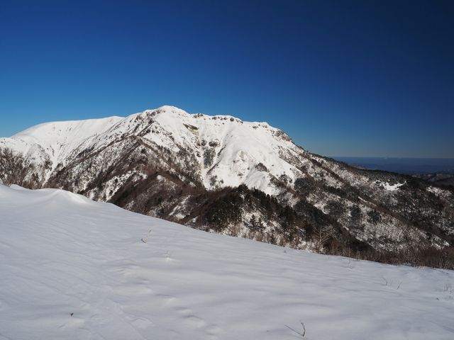 三嶺