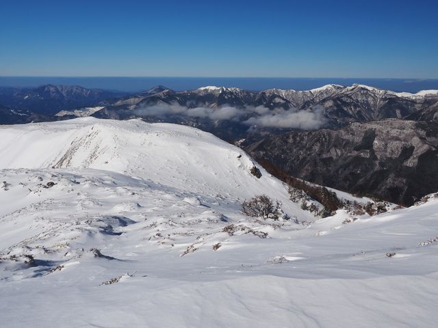 三嶺