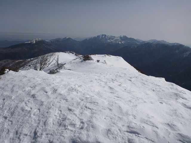 三嶺
