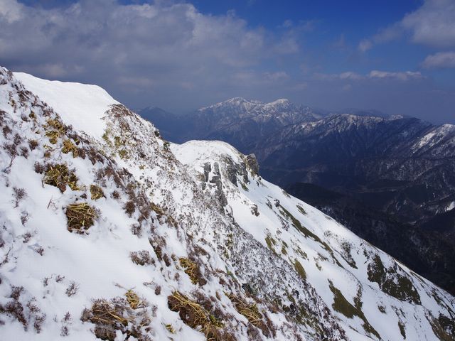 三嶺