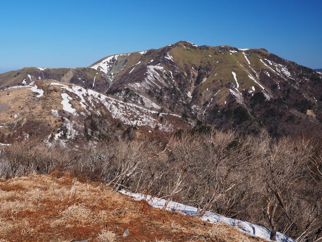 三嶺