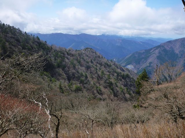 石立山