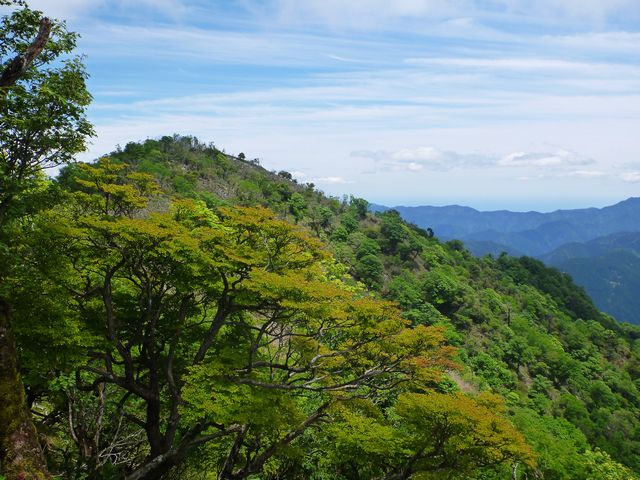石立山