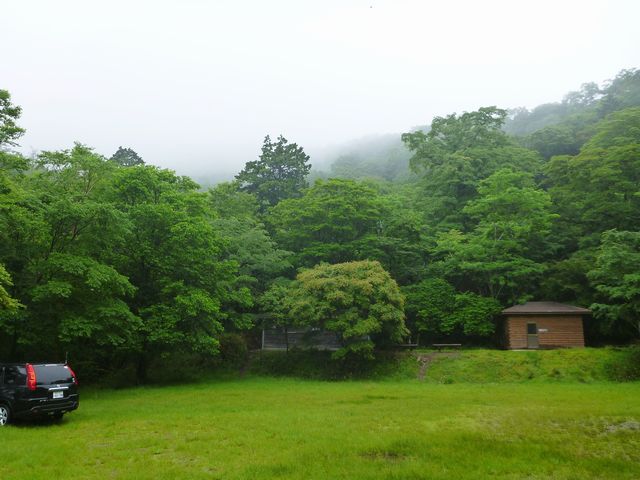 白髪山登山口