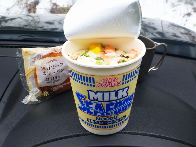 カップヌードル