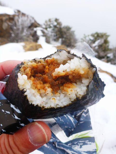 カツカレーおにぎり