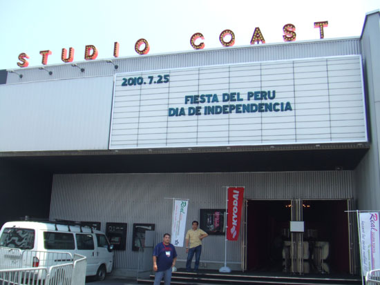 ペルー独立記念祭@新木場スタジオコースト エントランス