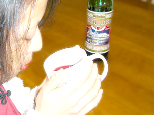 冬はホットワインを飲むのですよ。