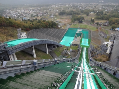 ジャンプ台