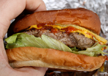 aunty-mee burger
