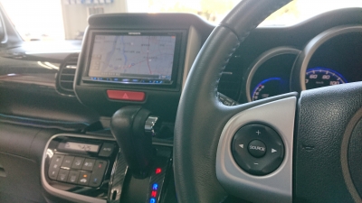 ホンダ N－BOX カーナビ取付 サブウーファー取付
