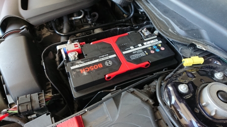 ベンツ　ジープ　輸入車　サブバッテリー Jeep JEEP ジープ 純正 サブバッテリー AGM 12Ah 200CCA