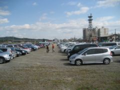 新規ウィンドウで拡大表示 駐車場