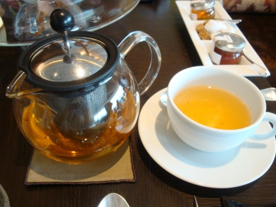 FOUR SEASONS HOTEL