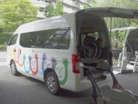 送迎車